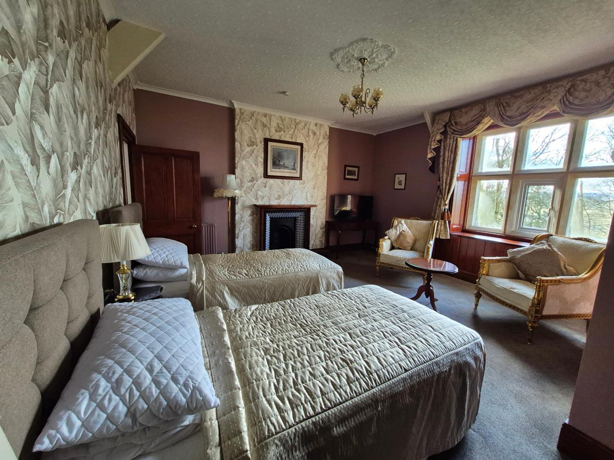 St David'S Guesthouse Haverfordwest Exterior foto